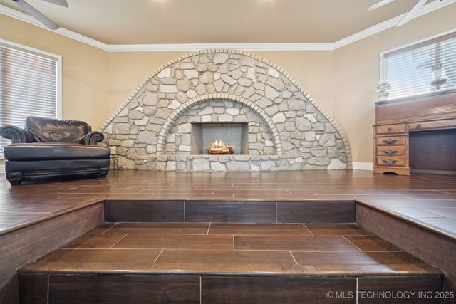 8120 E 112th Street North, Owasso, OK 74055