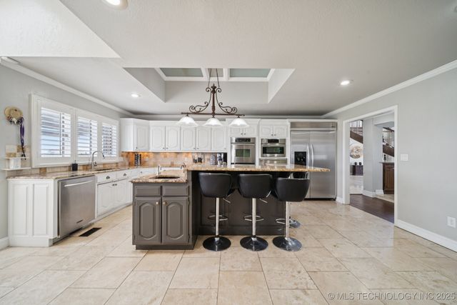 8120 E 112th Street North, Owasso, OK 74055