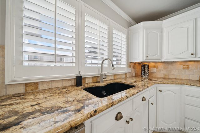 8120 E 112th Street North, Owasso, OK 74055