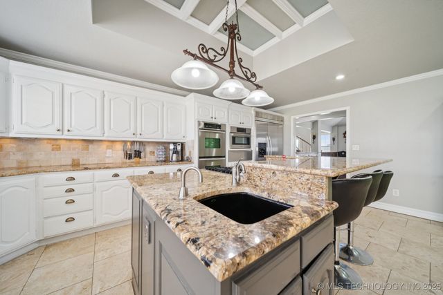 8120 E 112th Street North, Owasso, OK 74055