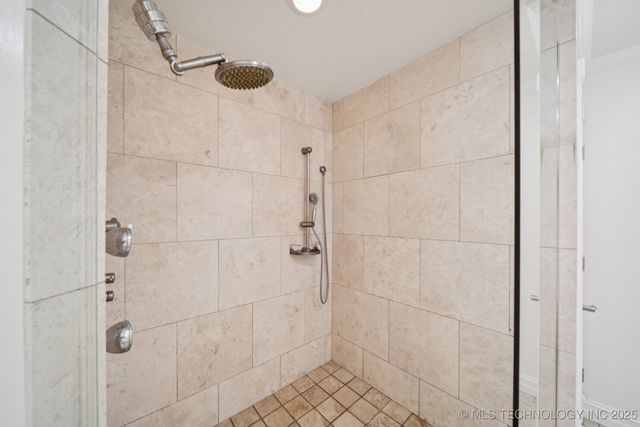 8120 E 112th Street North, Owasso, OK 74055