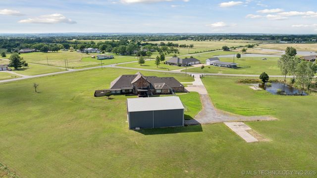 8120 E 112th Street North, Owasso, OK 74055