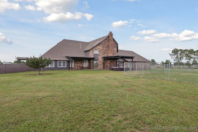 8120 E 112th Street North, Owasso, OK 74055