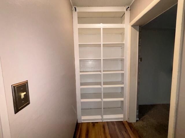 1215 Dellwood Avenue, Columbus, OH 43227