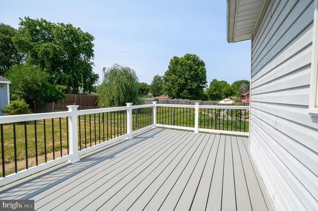 39 ROLLING MEADOWS DR, Martinsburg, WV 25404