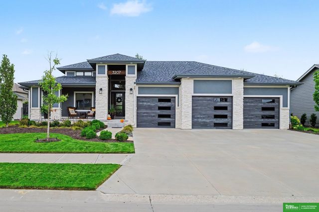 3207 N 179th Street, Omaha, NE 68116
