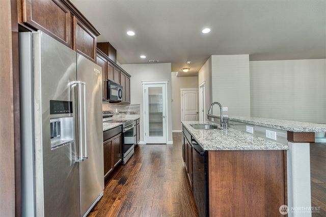 3835 Portside Dr., Bremerton, WA 98312