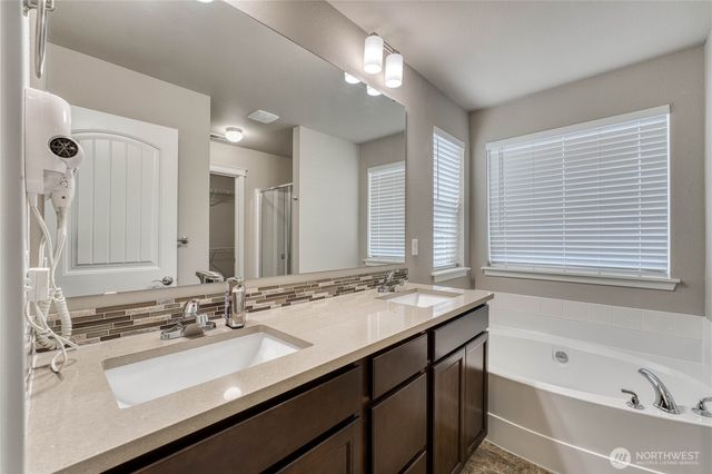 3835 Portside Dr., Bremerton, WA 98312