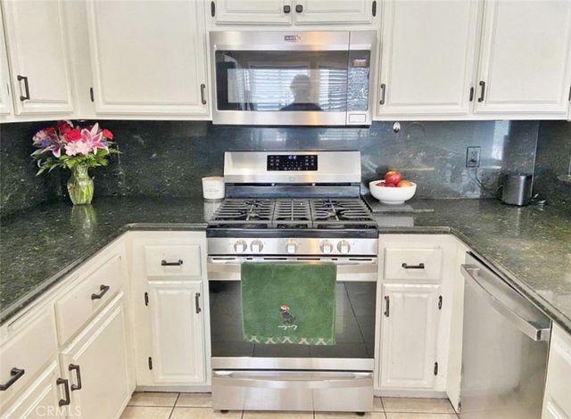 35561 Frederick Street, Wildomar, CA 92595