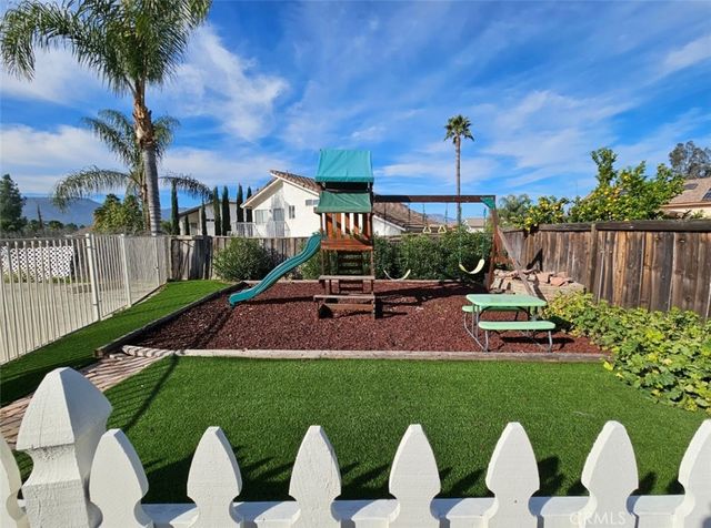 35561 Frederick Street, Wildomar, CA 92595