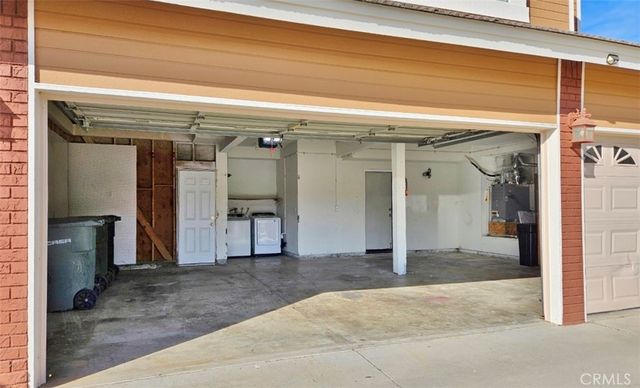 35561 Frederick Street, Wildomar, CA 92595