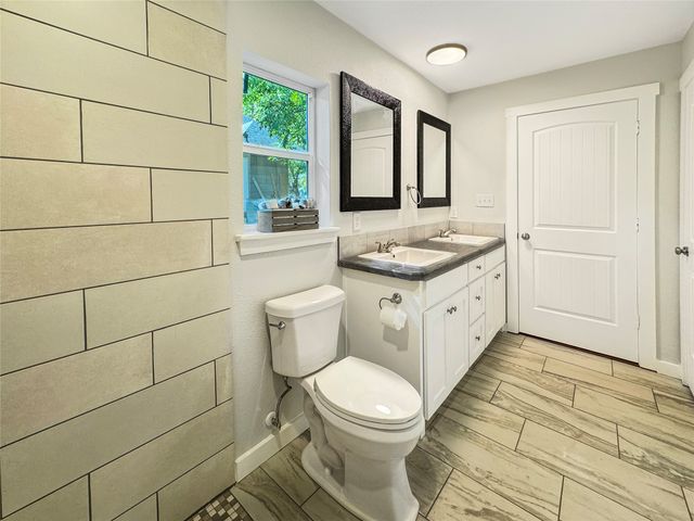 825 W Nelson Street, Denison, TX 75020