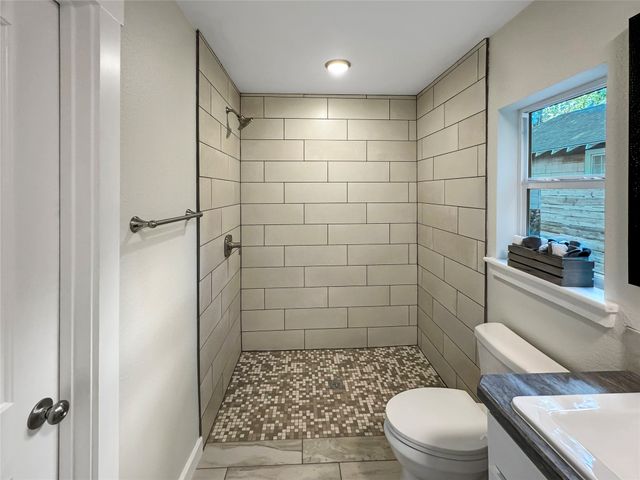 825 W Nelson Street, Denison, TX 75020