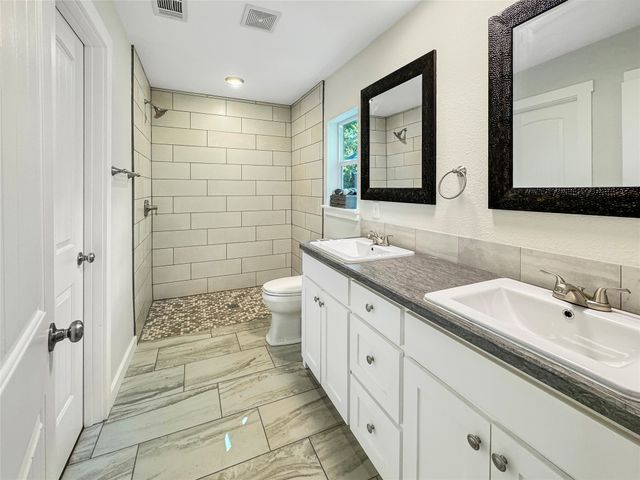 825 W Nelson Street, Denison, TX 75020