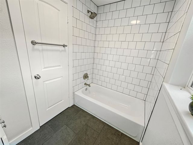 825 W Nelson Street, Denison, TX 75020