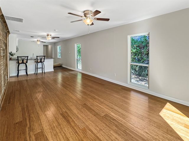 825 W Nelson Street, Denison, TX 75020