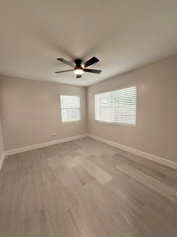 1405 N J Terrace, Lake Worth Beach, FL 33460