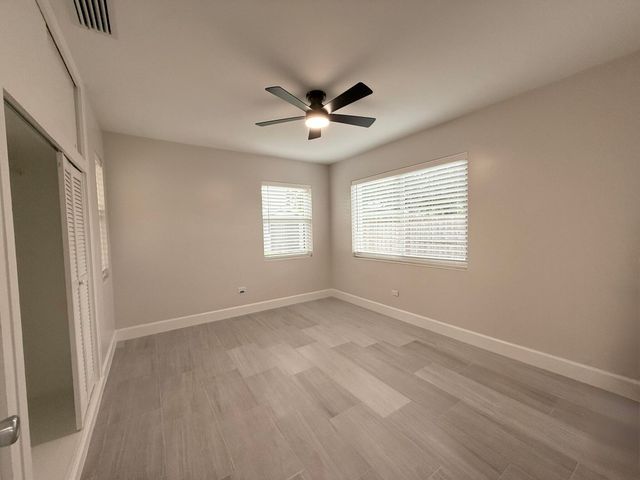 1405 N J Terrace, Lake Worth Beach, FL 33460