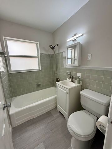 1405 N J Terrace, Lake Worth Beach, FL 33460