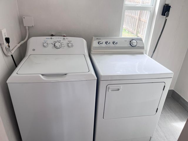 1405 N J Terrace, Lake Worth Beach, FL 33460