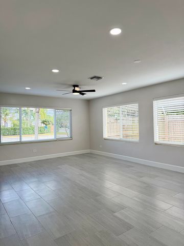 1405 N J Terrace, Lake Worth Beach, FL 33460