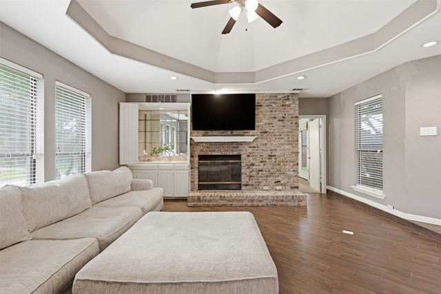 1218 Sycamore Drive, Carrollton, TX 75007