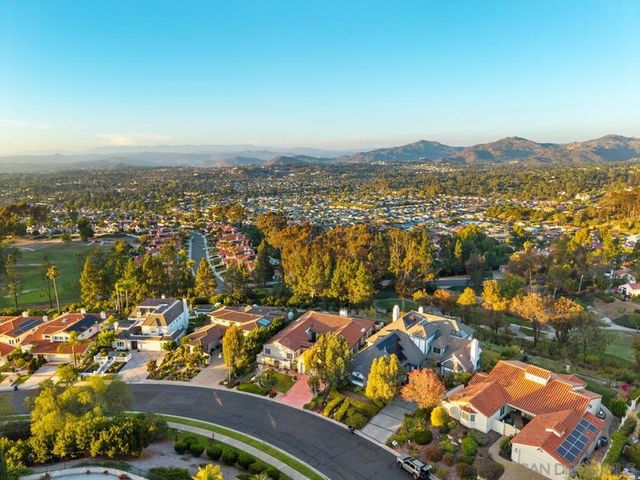 12364 Kingsgate Square, San Diego, CA 92128