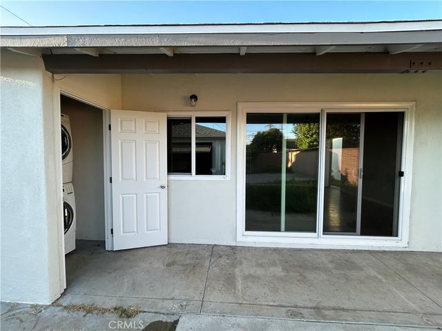 6186 Hereford Drive, Los Angeles, CA 90022