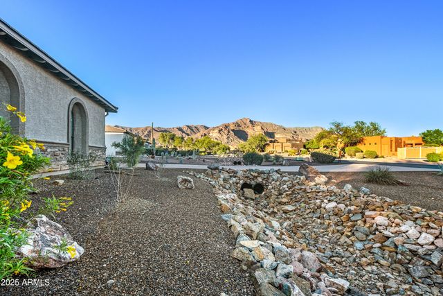 4126 S LAST CHANCE Trail, Gold Canyon, AZ 85118