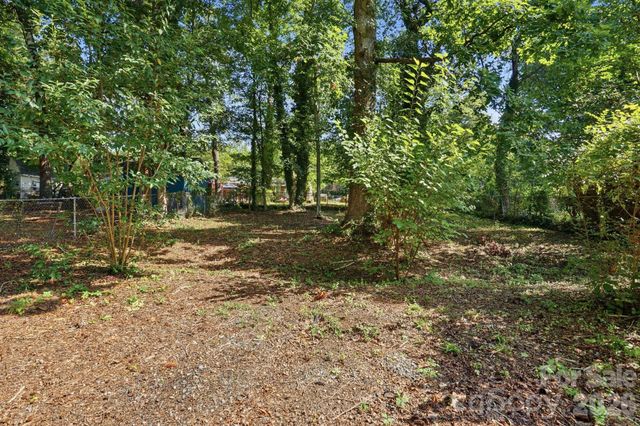 1805 Purser Drive, Charlotte, NC 28215