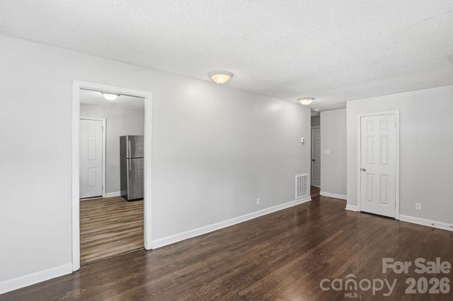 1805 Purser Drive, Charlotte, NC 28215