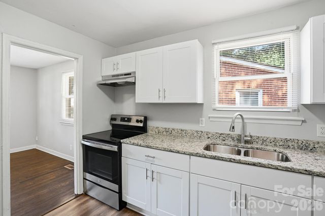 1805 Purser Drive, Charlotte, NC 28215
