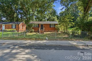 1805 Purser Drive, Charlotte, NC 28215
