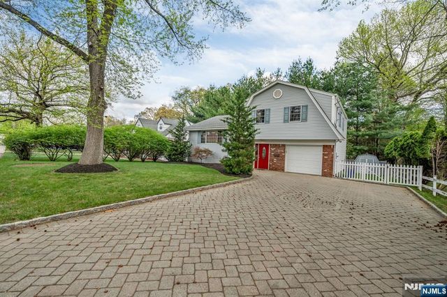 364 Knickerbocker Road, Cresskill, NJ 07626