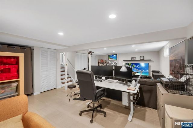 364 Knickerbocker Road, Cresskill, NJ 07626