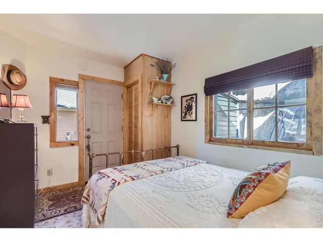 47 Berthoud Dale Ln, Drake, CO 80515