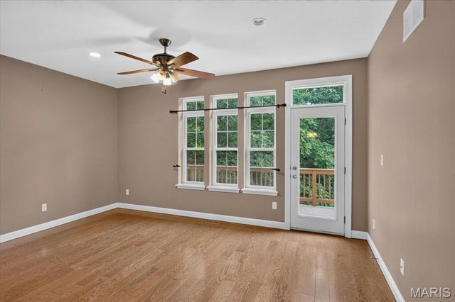 1549 Paradise Valley Drive, High Ridge, MO 63049