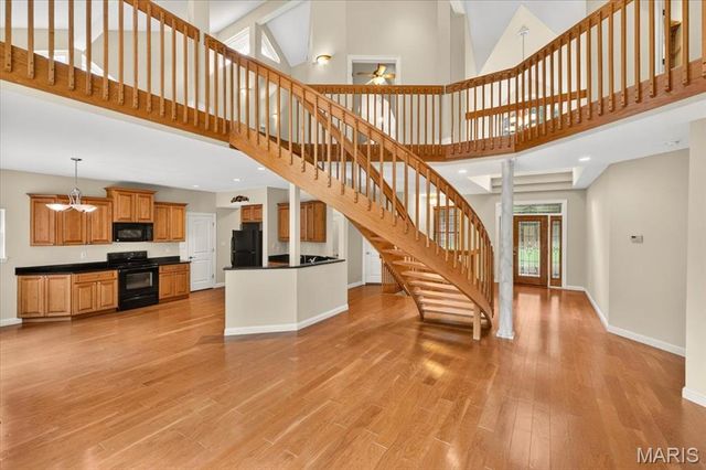 1549 Paradise Valley Drive, High Ridge, MO 63049