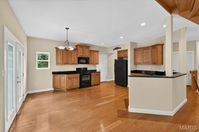 1549 Paradise Valley Drive, High Ridge, MO 63049