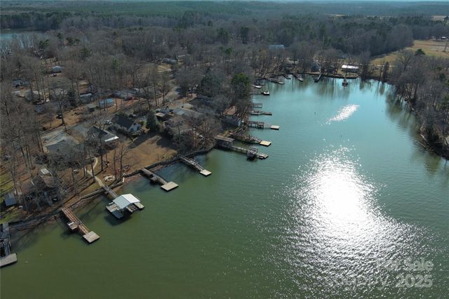220 Yachtsman Drive, Salisbury, NC 28146