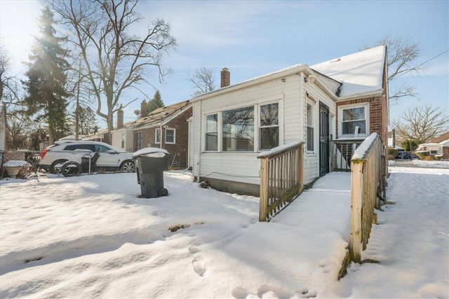 18926 Ashton Avenue, Detroit, MI 48219