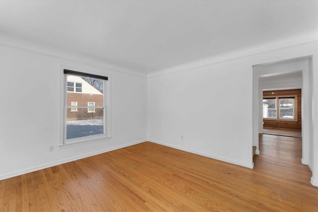 18926 Ashton Avenue, Detroit, MI 48219