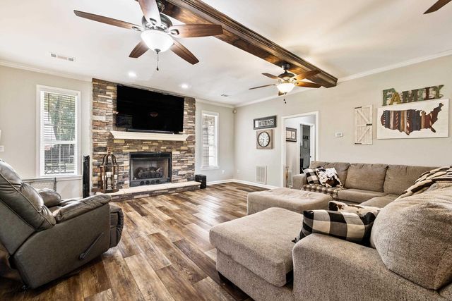 292 Woodland Cove, Malvern, AR 72104