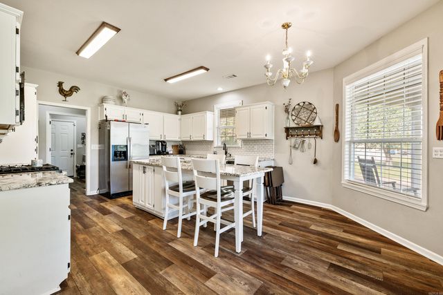 292 Woodland Cove, Malvern, AR 72104