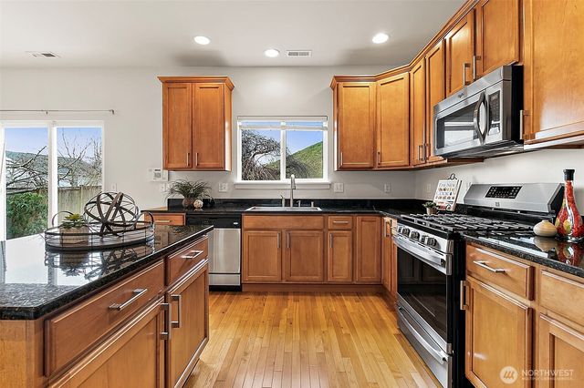 27729 257th Avenue SE, Maple Valley, WA 98038