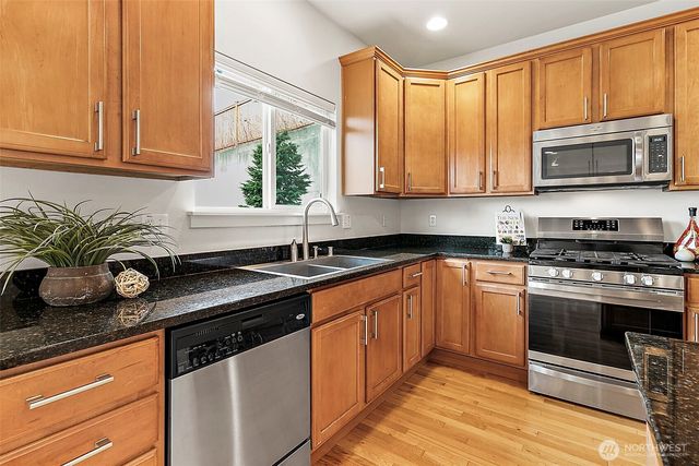 27729 257th Avenue SE, Maple Valley, WA 98038