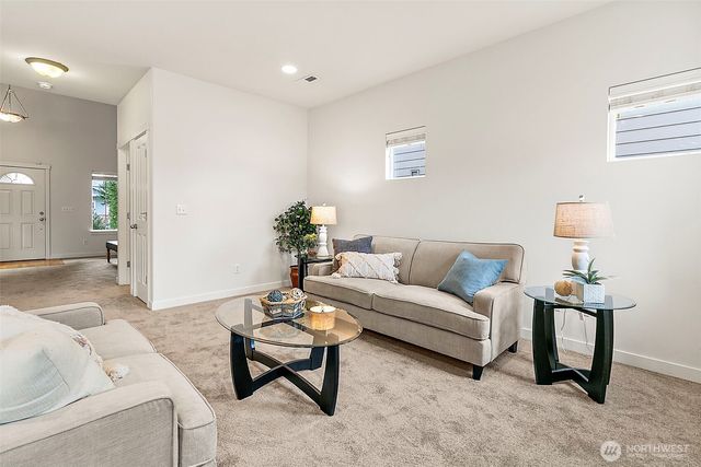 27729 257th Avenue SE, Maple Valley, WA 98038