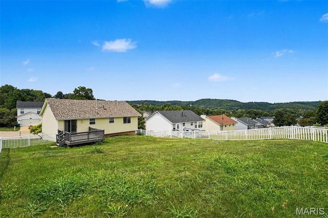 3114 Valley Oaks Drive, Imperial, MO 63052