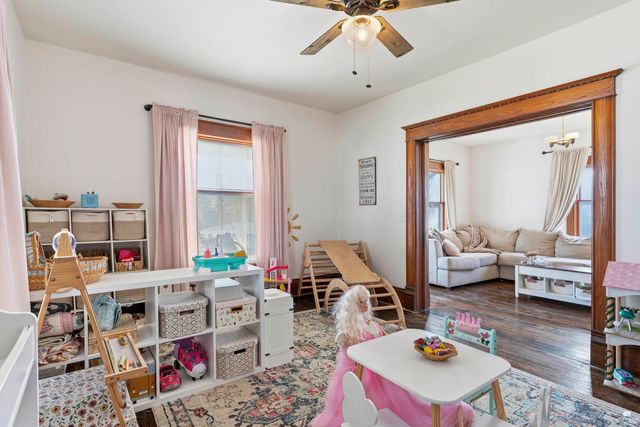 411 Vine Street, Wamego, KS 66547