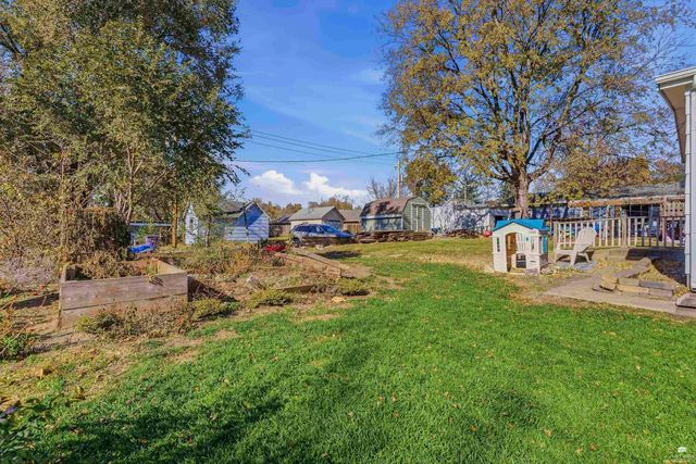 411 Vine Street, Wamego, KS 66547